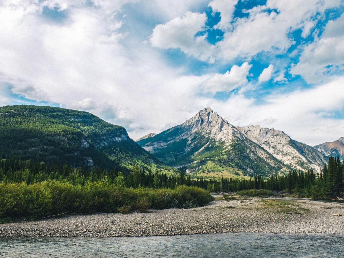 Sundance By Basecamp Hotel Kananaskis Exterior foto